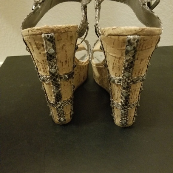 Wedges - Picture 2 of 3